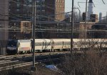 NJT 4643 rounds the S curve